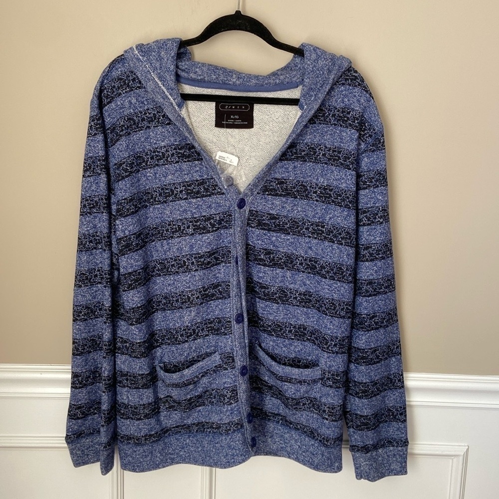 NWT 21 Men Blue Stripe Button Front Hoodie‎ - XL